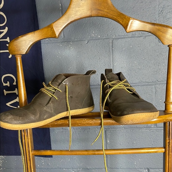 Men's Brown Leather Boots - Picture 1 of 4